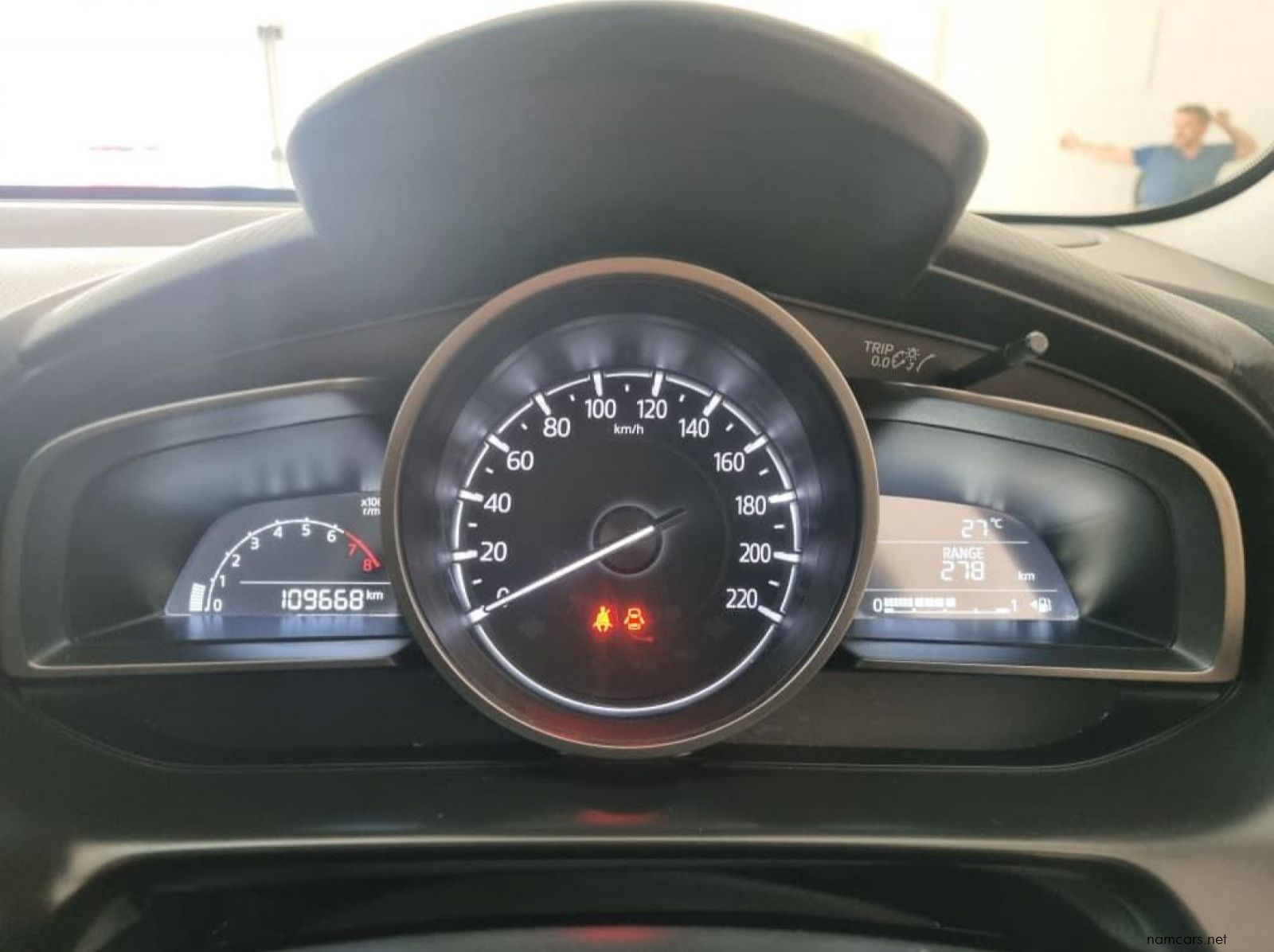 2017 Mazda Mazda 2 Active 1.5 Skyactive pictures