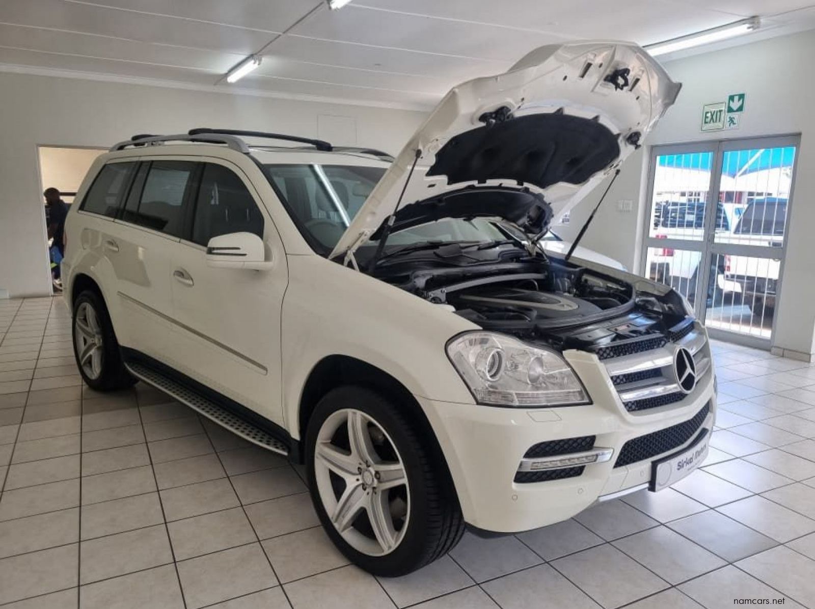 2013 Mercedes-Benz GL500 4Matic V8 pictures