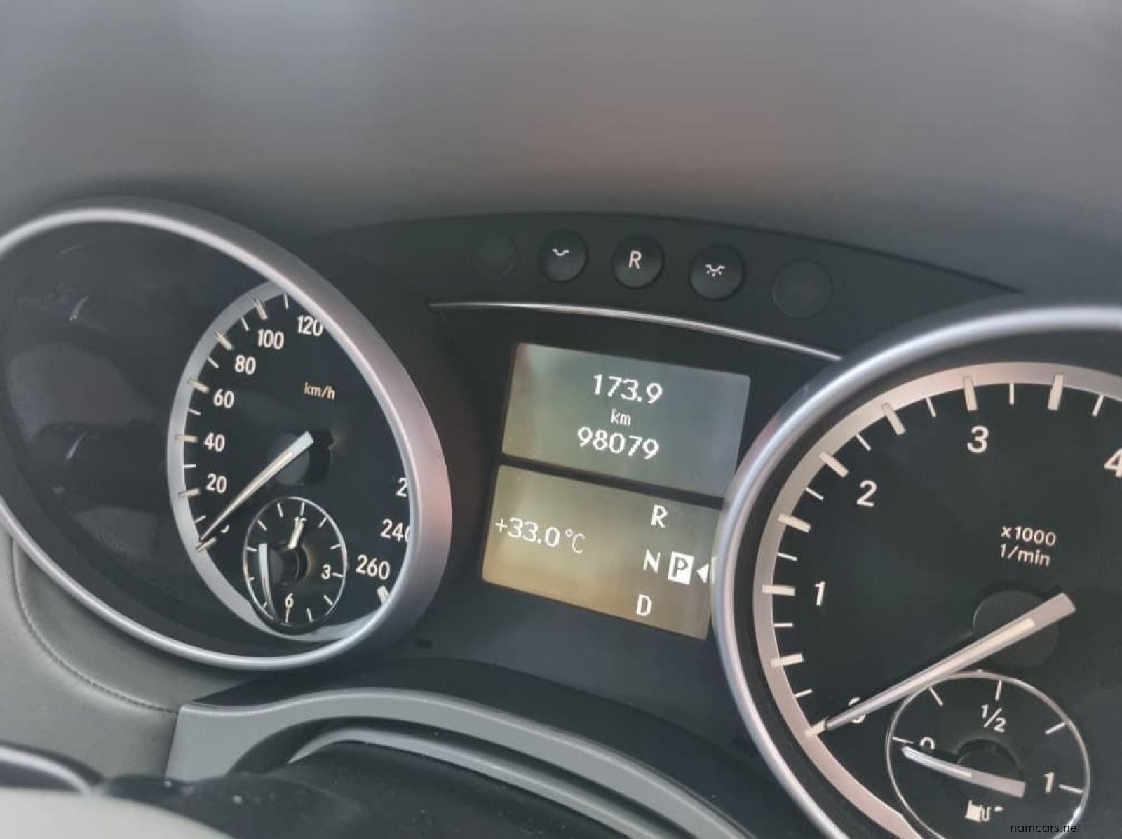 2013 Mercedes-Benz GL500 4Matic V8 pictures