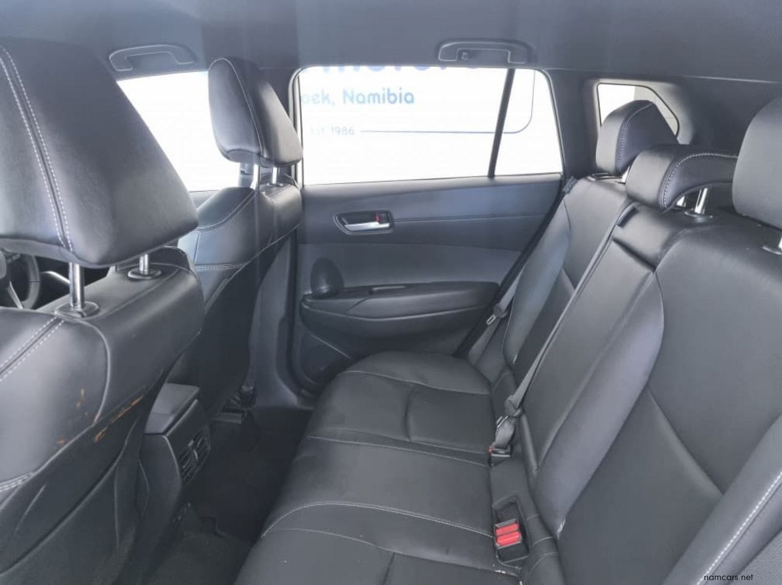 2024 Toyota Corolla Cross XR 1.8 CVT pictures