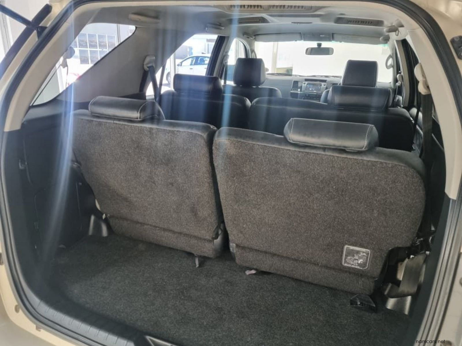 2014 Toyota Fortuner 3.0 D4D 4x4 A/T pictures