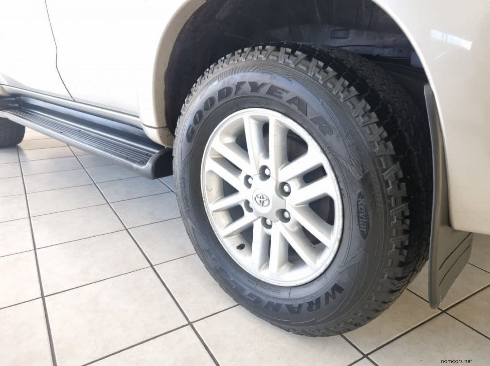 2014 Toyota Fortuner 3.0 D4D 4x4 A/T pictures