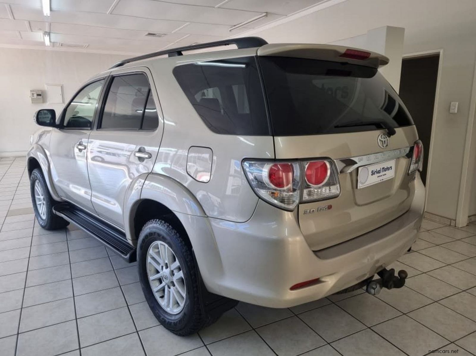 2014 Toyota Fortuner 3.0 D4D 4x4 A/T pictures