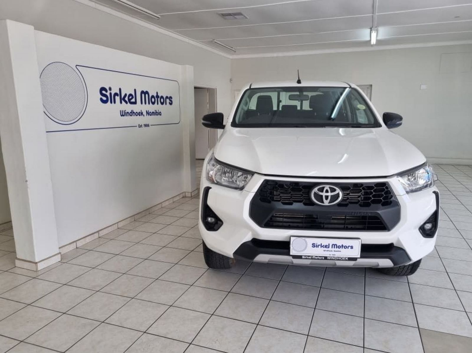 2024 Toyota Hilux Raider 2.4 GD-6 D/C A/T 4x4 pictures