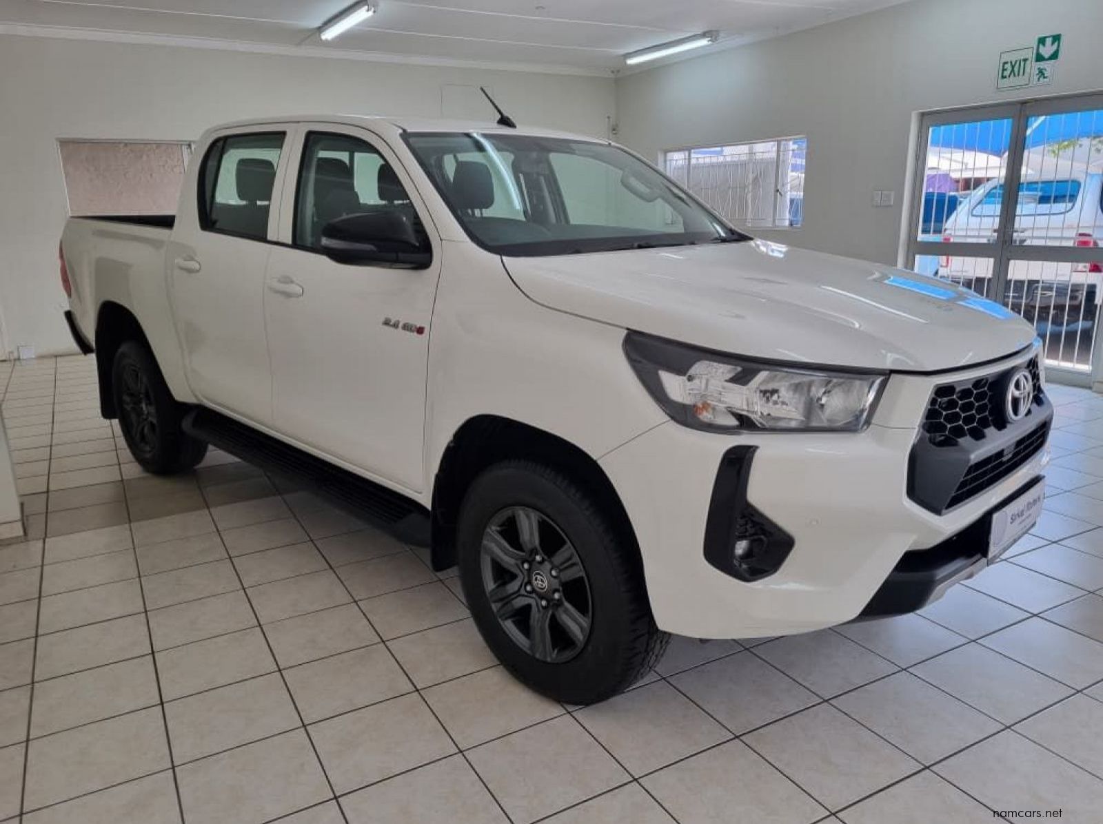 2024 Toyota Hilux Raider 2.4 GD-6 D/C A/T 4x4 pictures