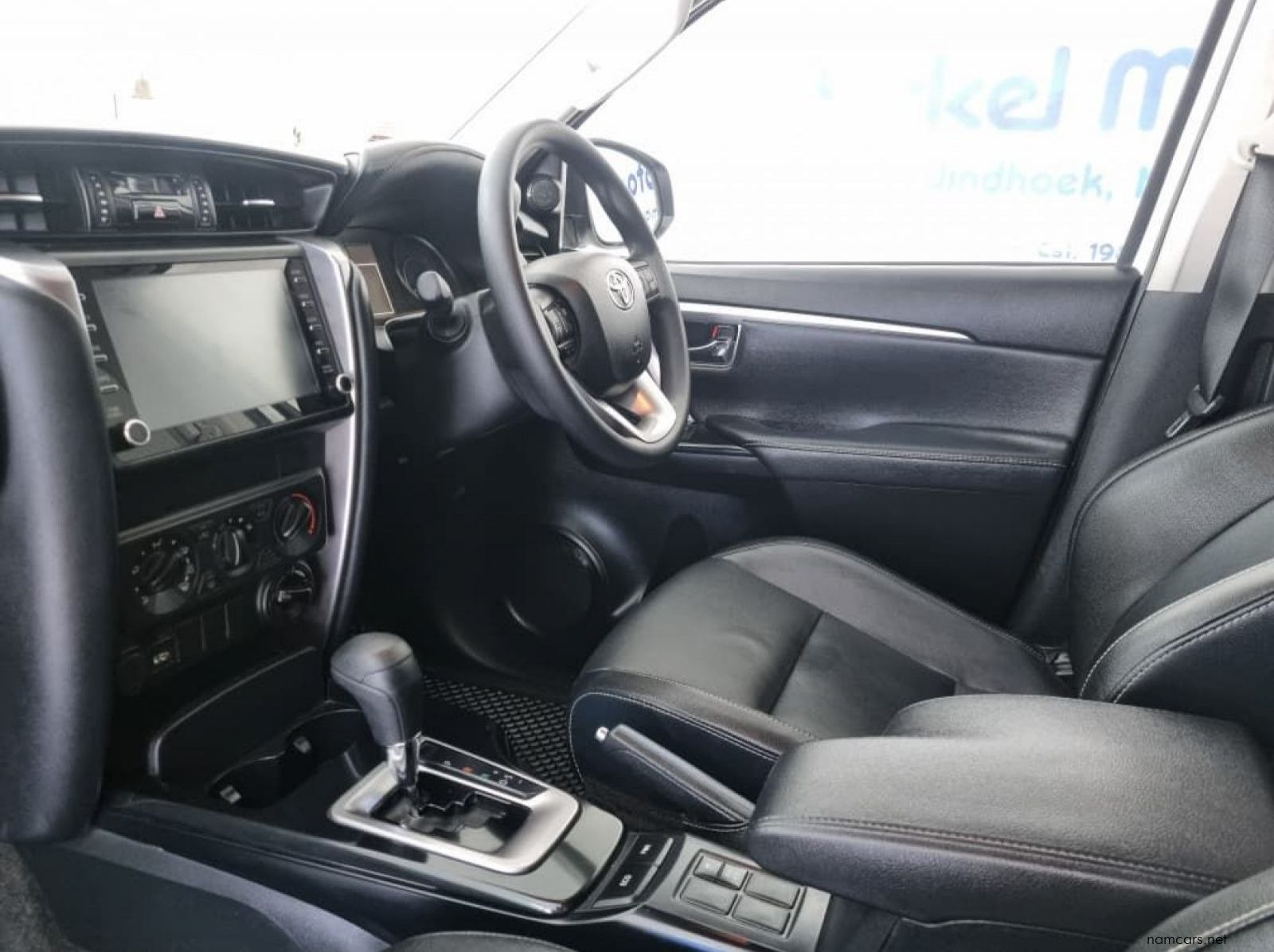 2025 Toyota Fortuner 2.4 GD-6 4x4 A/T pictures