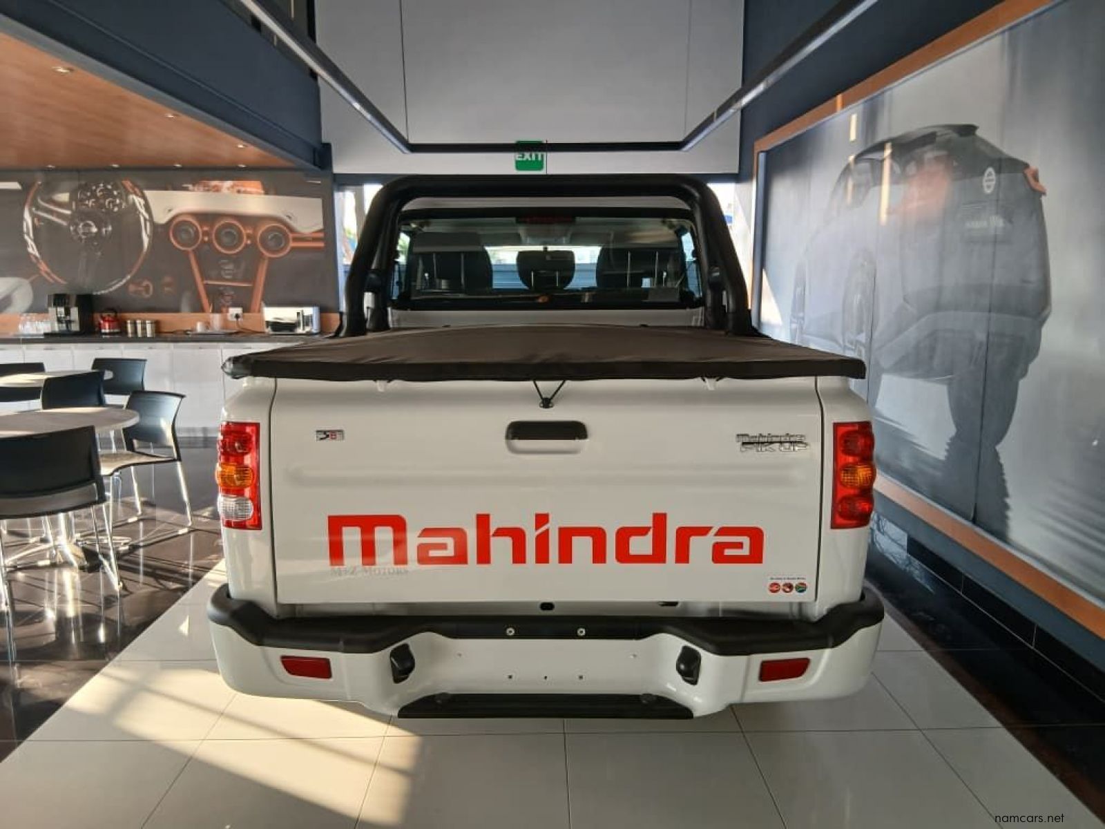 2025 Mahindra S6 2.2D 4x4 D/C Karoo photo