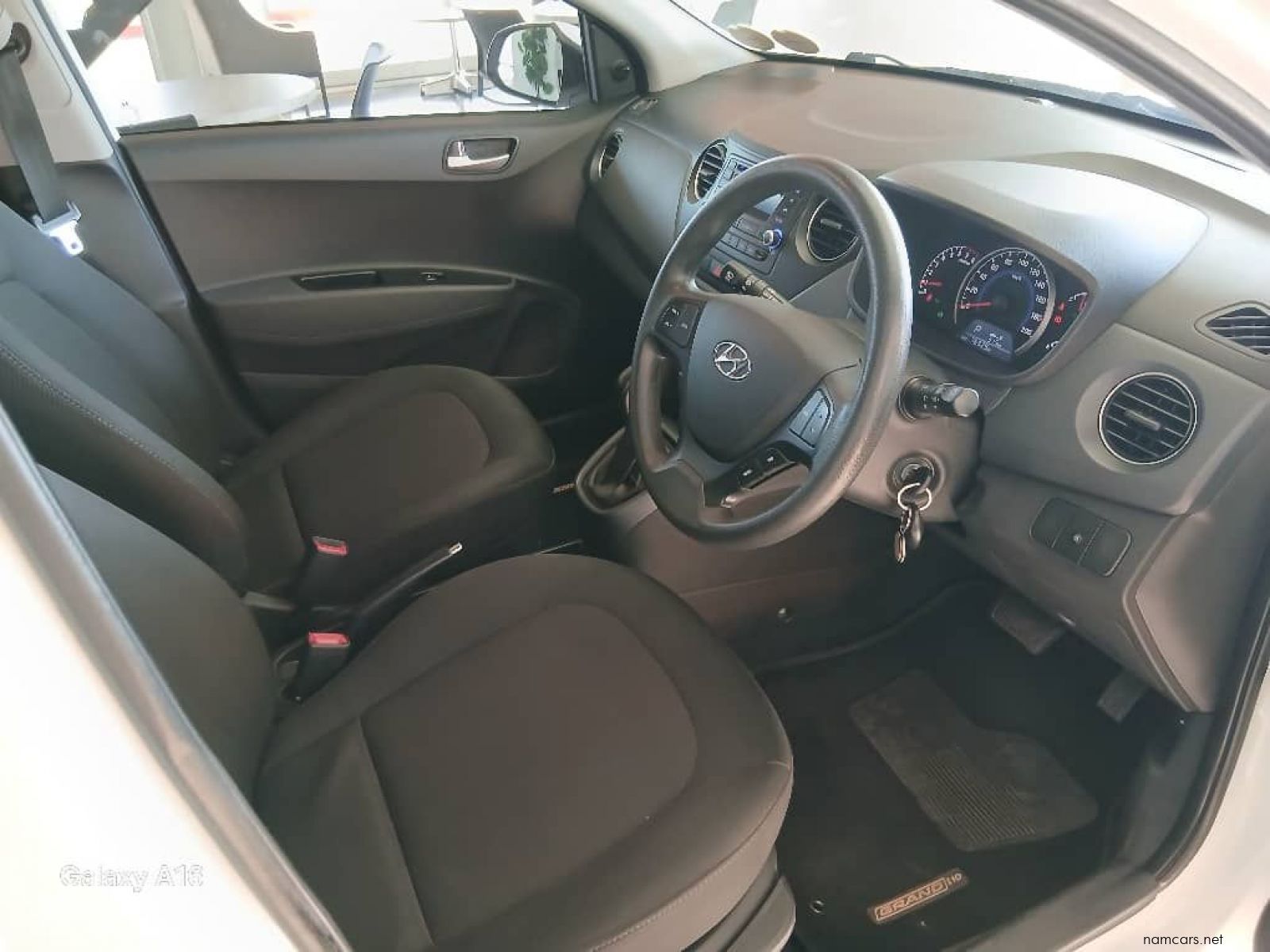 2020 Hyundai i10 1.0 A/T photo
