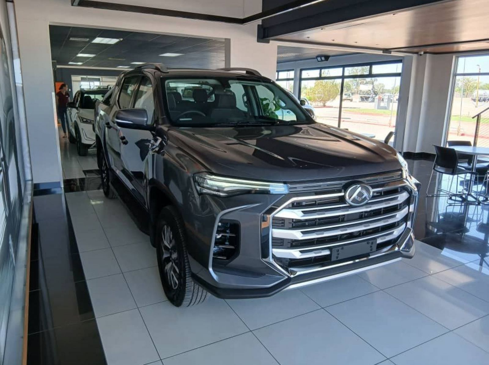 2025 LDV T60 Max Pro 2.0d 4x4 A/T D/C pictures