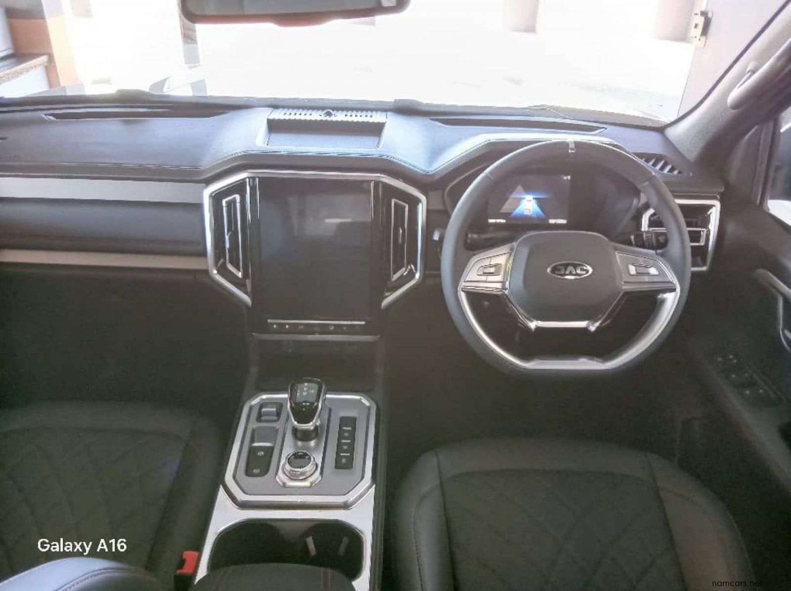 2025 JAC T9 Superlux 4x4 D/C pictures