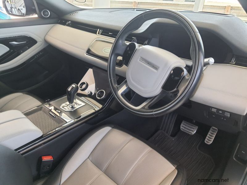 2020 Land Rover Range Rover Evogue 2.0D R-Dynamic A/T pictures