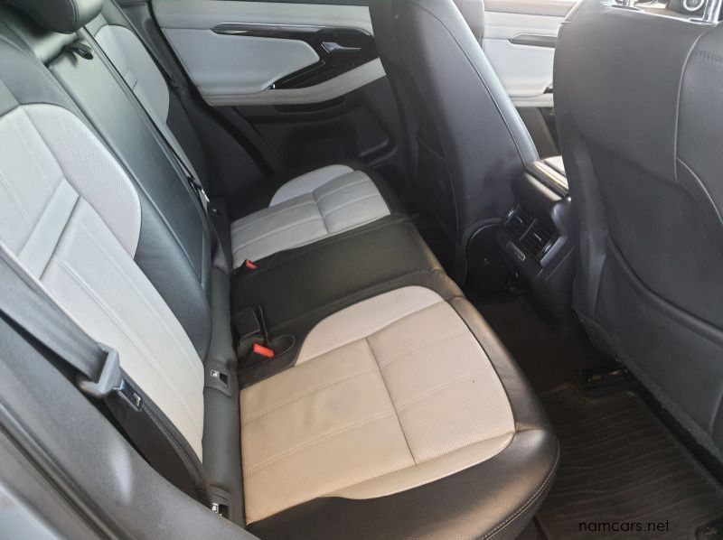 2020 Land Rover Range Rover Evogue 2.0D R-Dynamic A/T pictures