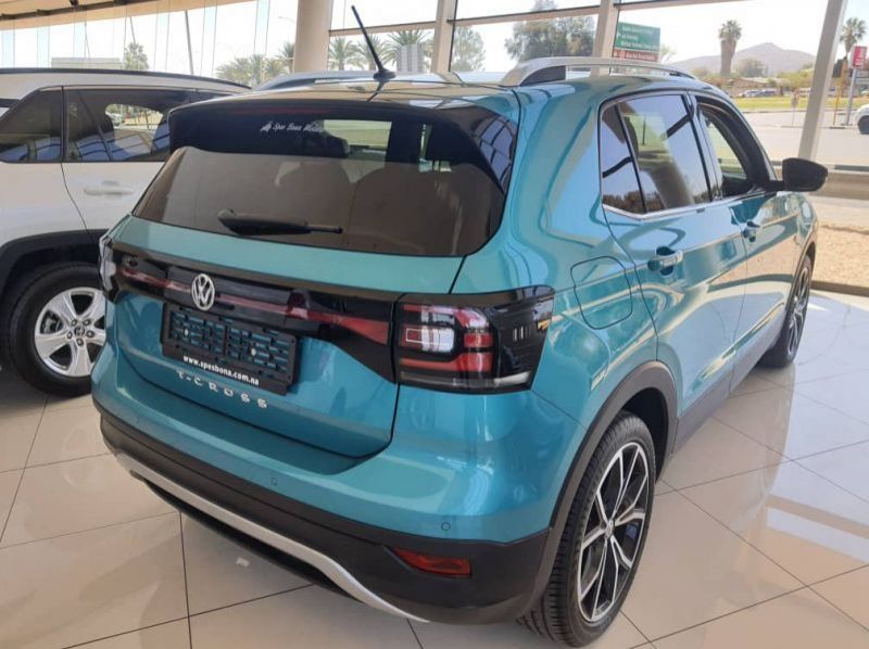 2020 Volkswagen T-Cross 1.0 Highline A/T pictures