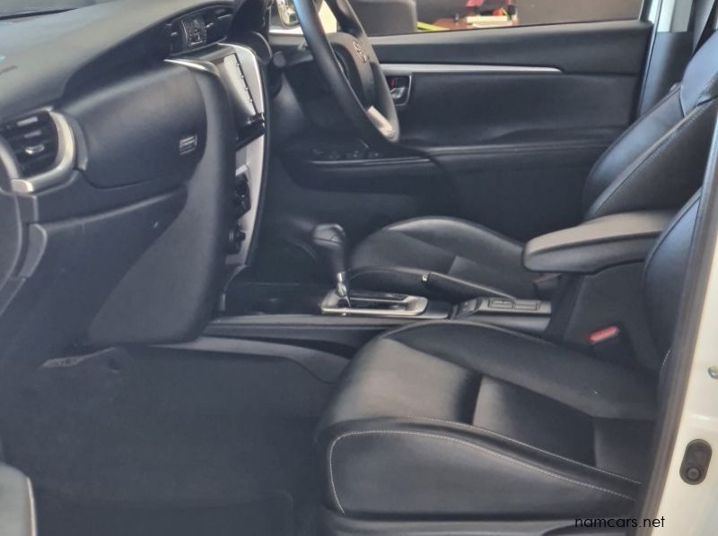 2023 Toyota Fortuner 2.4 GD-6 4x4 A/T pictures