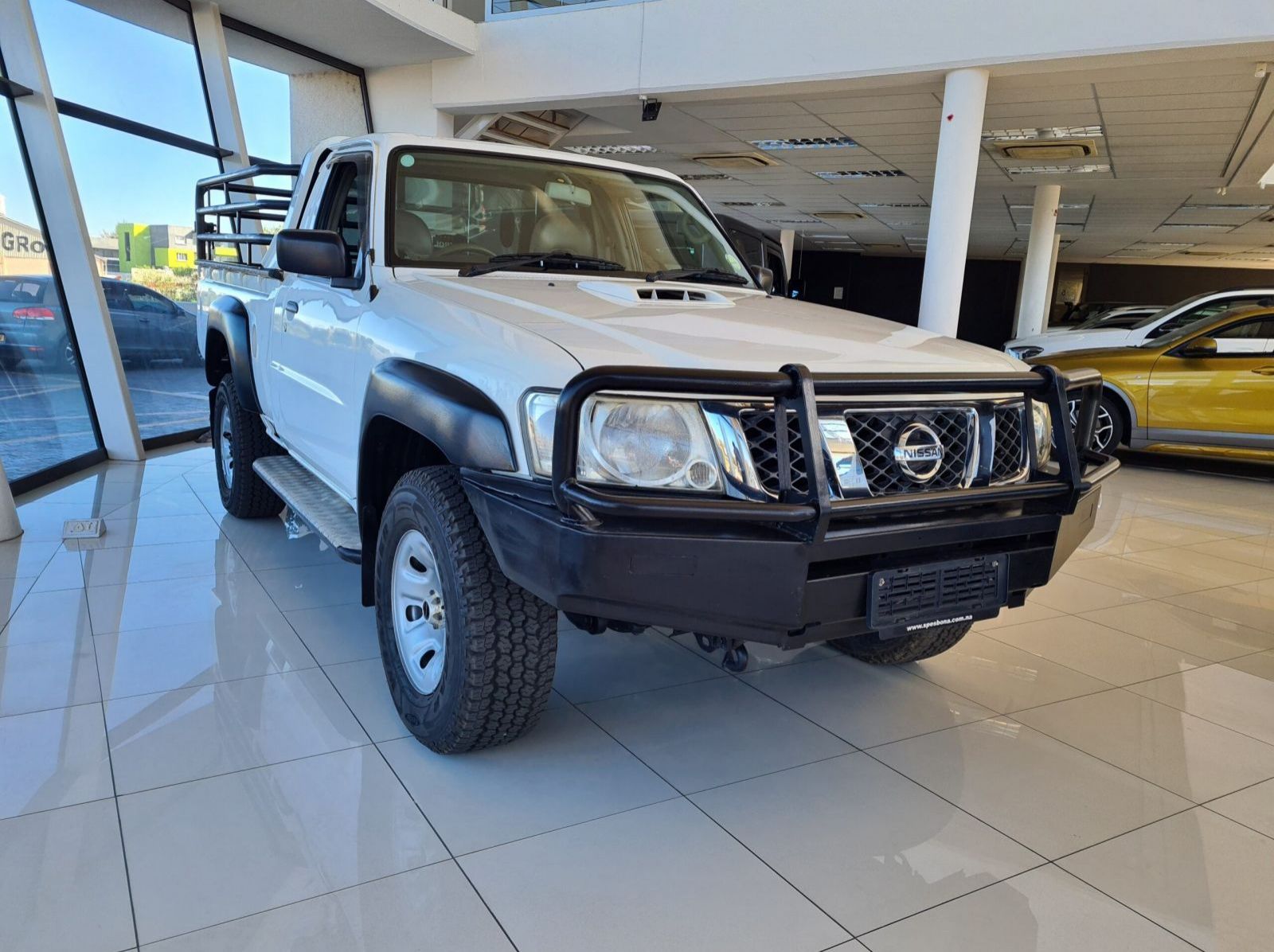 2019 Nissan Patrol 3.0 Diesel S/C 4x4 M/T pictures