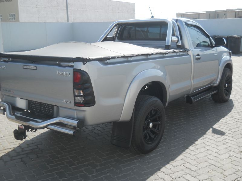 2016 Toyota Hilux 3.0 D4D S/Cab 4x4 Legend 45 photo