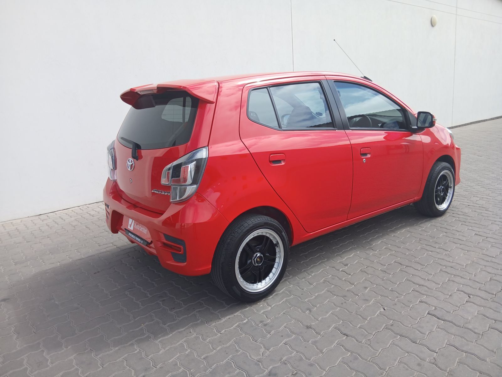 2021 Toyota Agya 1.0 A/T photo