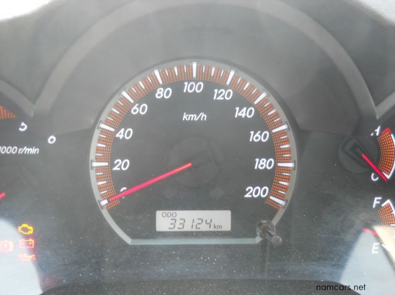 2016 Toyota Hilux 3.0 D4D S/Cab 4x4 Legend 45 pictures