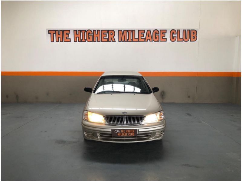 Used Nissan Sunny EX Saloon  for sale in Swakopmund, Namibia