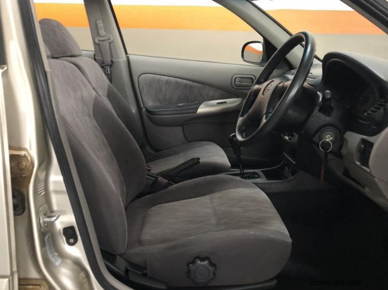 2002 Nissan Sunny EX Saloon pictures