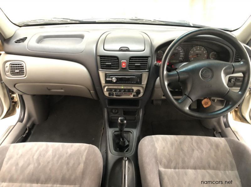 2002 Nissan Sunny EX Saloon pictures