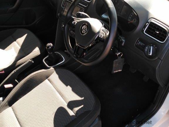 polo comfortline plus 2020 interior