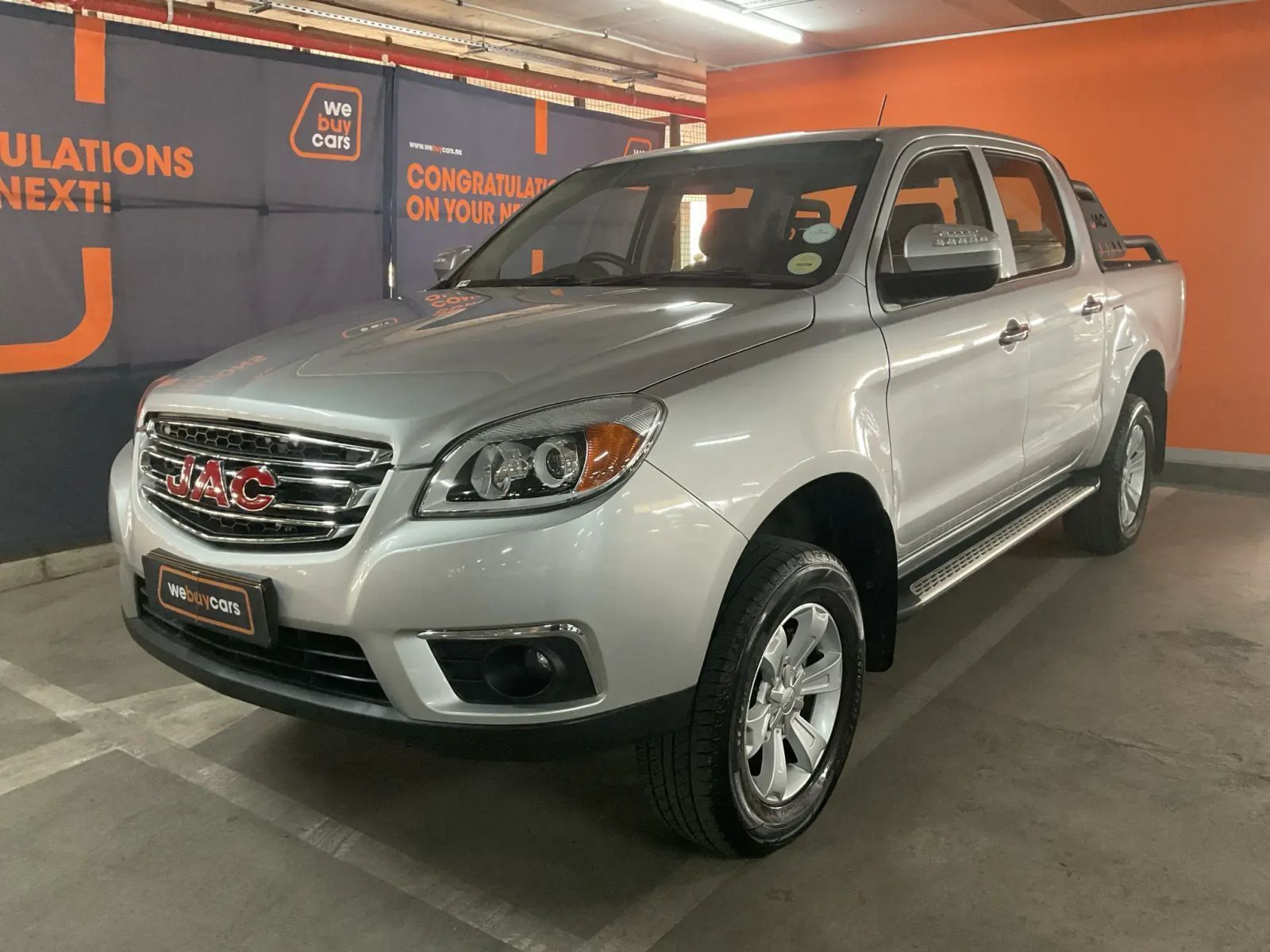 JAC T6 2.0vvt LUX Pick Up Double Cab in Namibia
