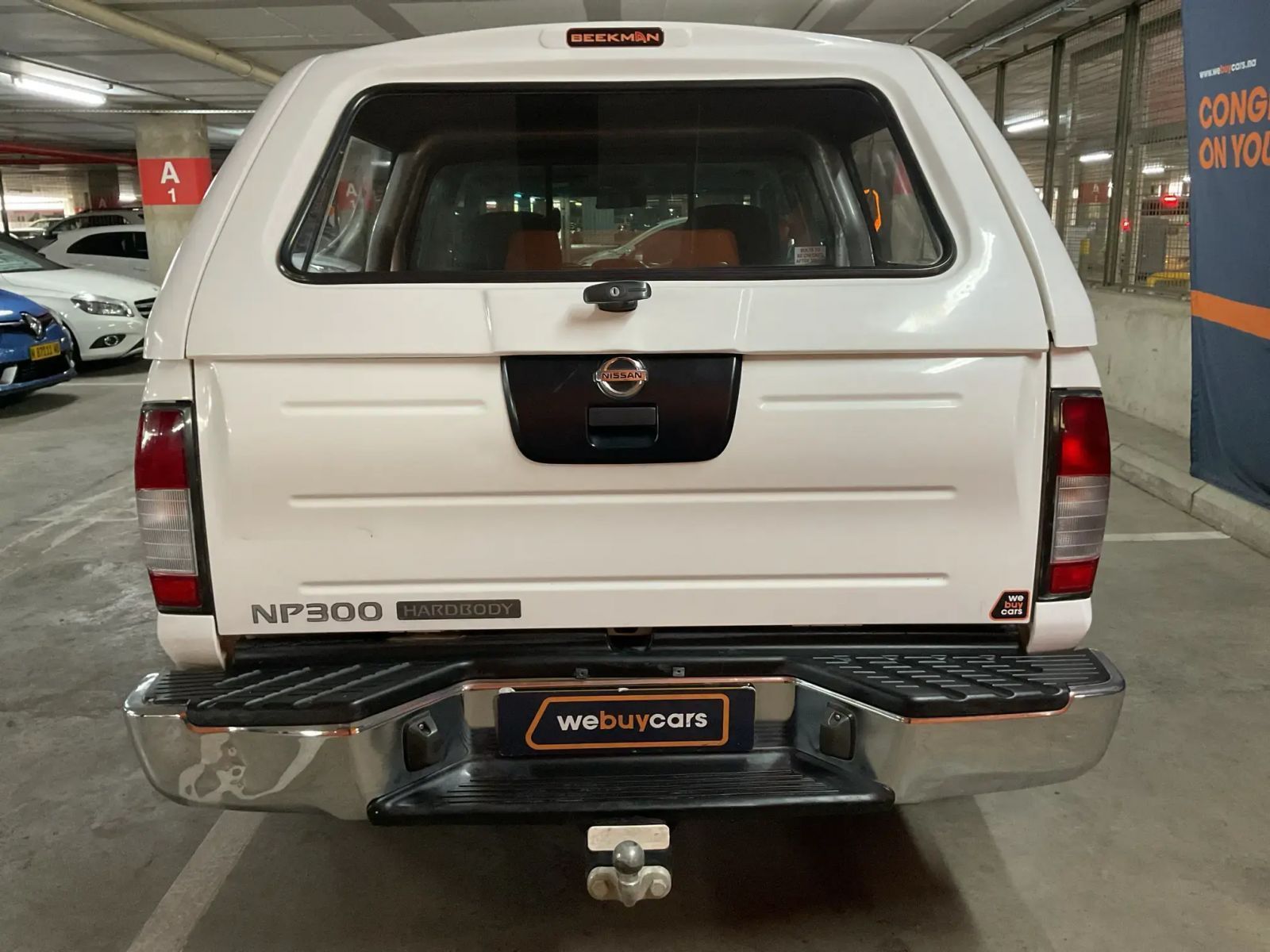 2019 Nissan Hardbody Np300 2.5 TDI 4x4 Pick Up Double Cab photo