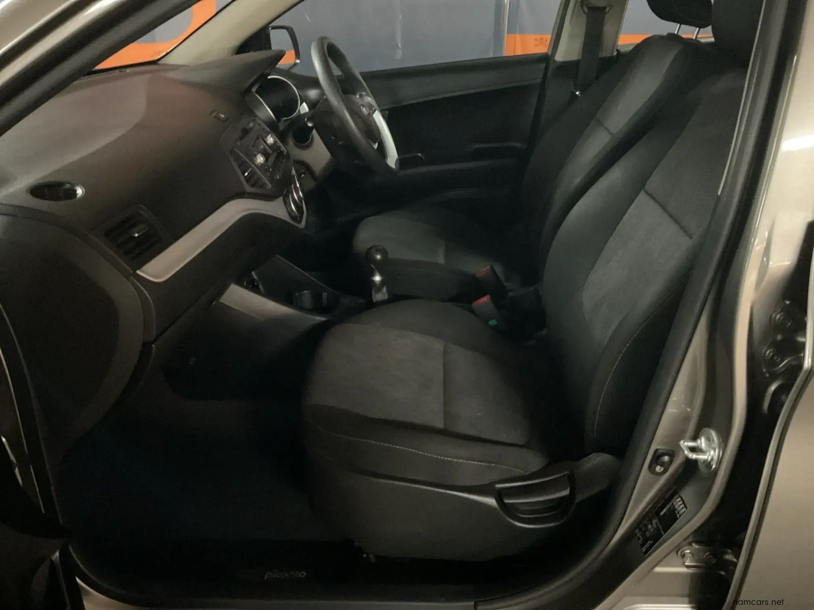 2016 Kia Picanto 1.0 LX photo