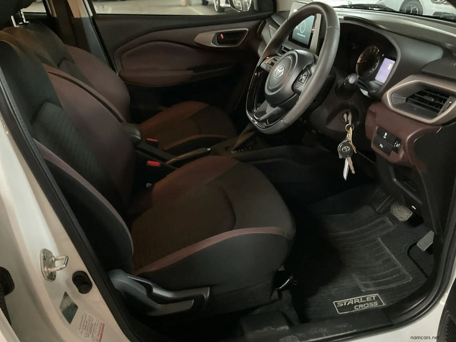 2024 Toyota Starlet Cross 1.5xs Auto photo