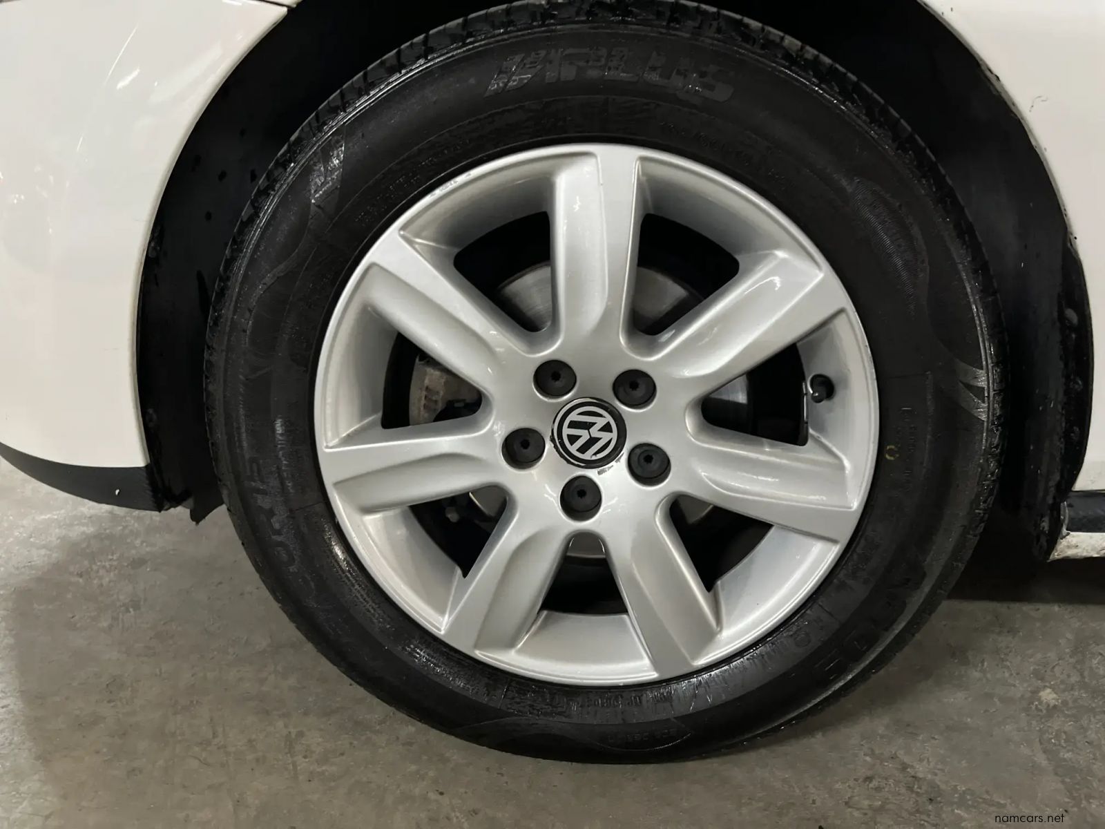 2013 Volkswagen Polo 1.4 Comfortline 5-Door photo