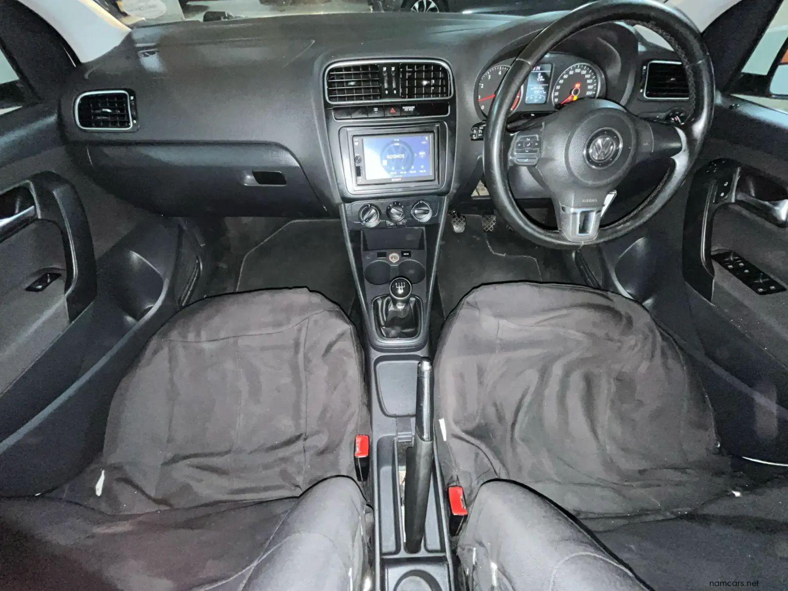 2013 Volkswagen Polo 1.4 Comfortline 5-Door photo