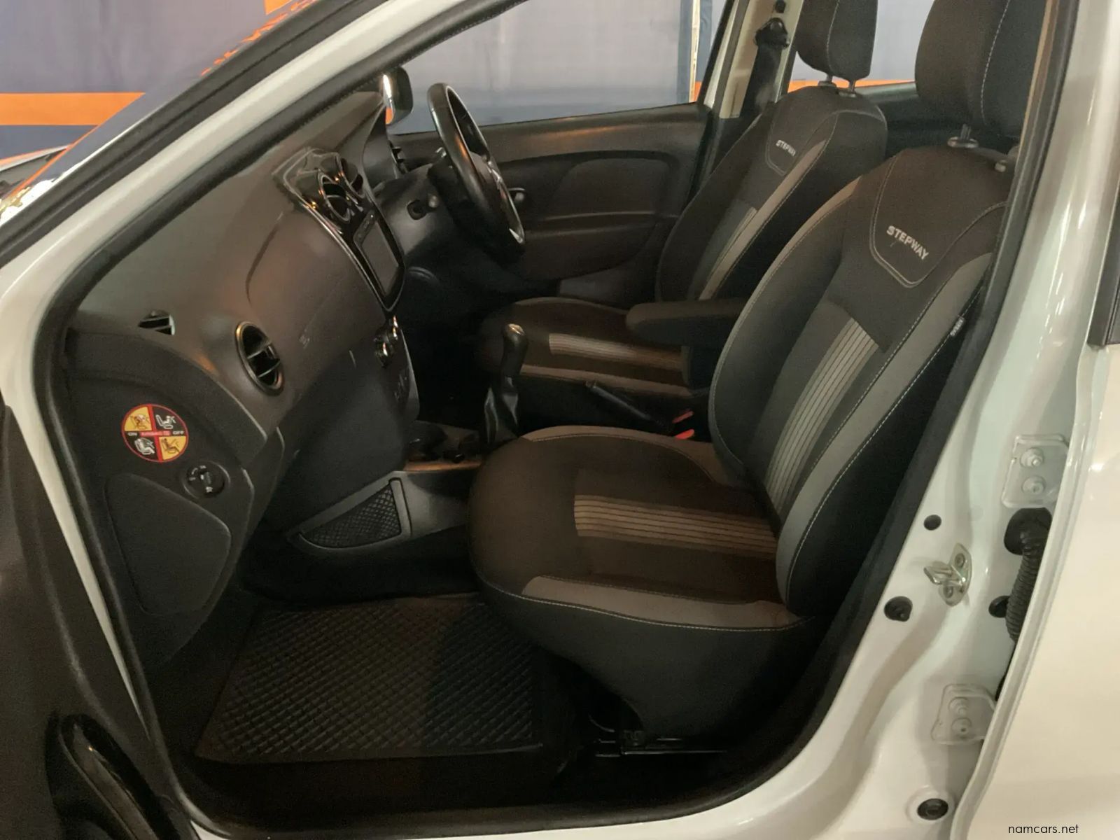 2018 Renault Sandero 900t Stepway Plus/techroad photo