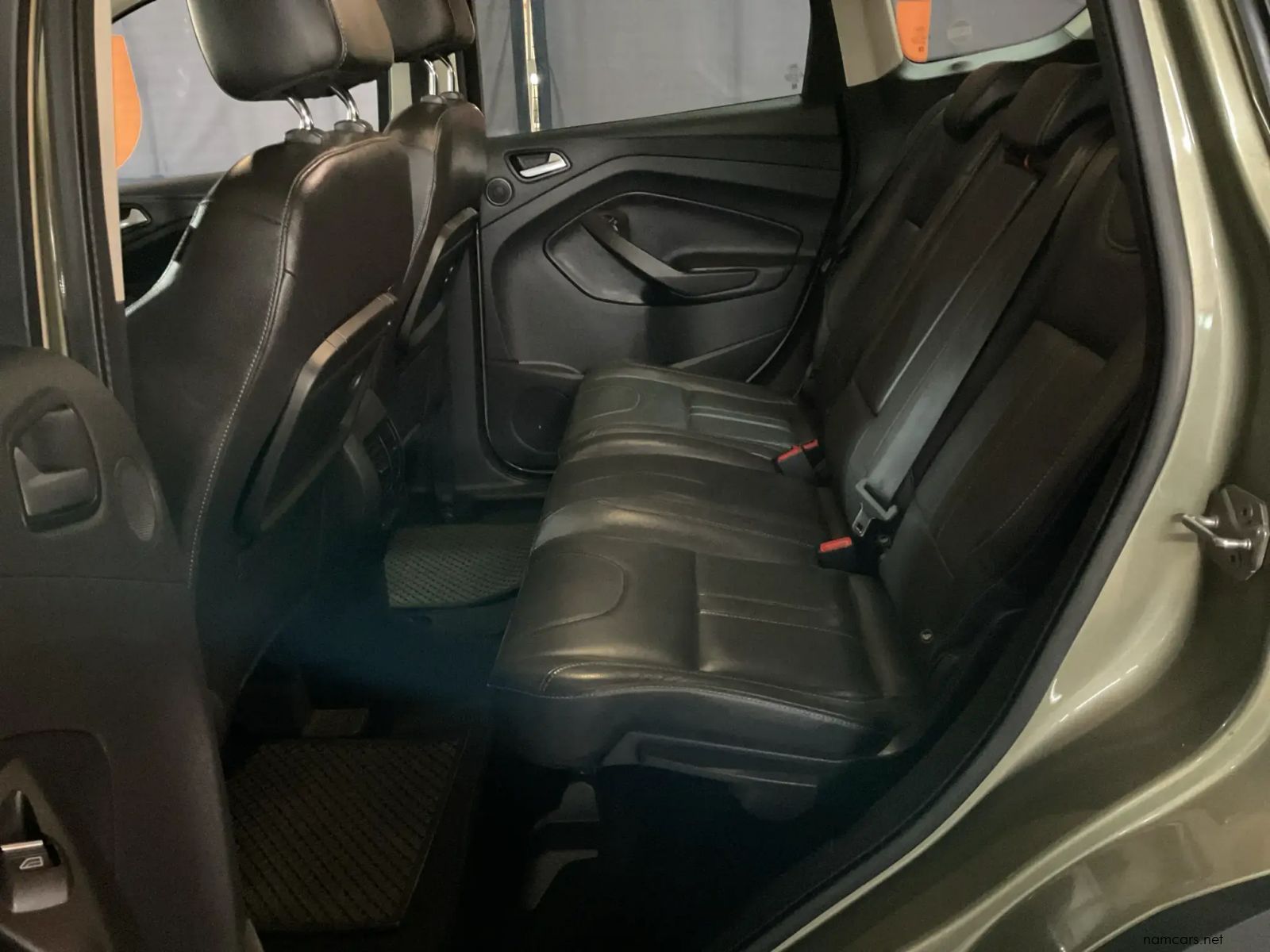 2015 Ford Kuga 2.0 TDCi Titanium AWD Powershift photo