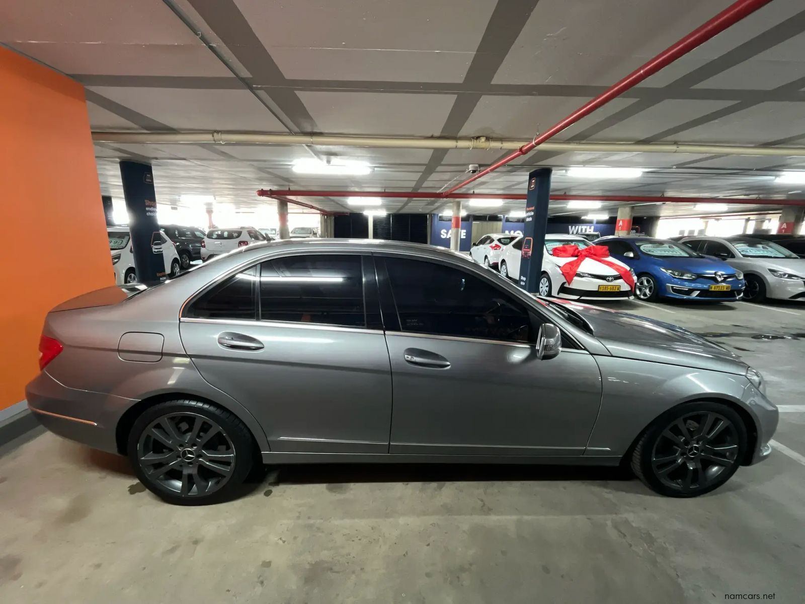 2013 Mercedes-Benz C Class Sedan C250 BE Avantgarde Auto photo