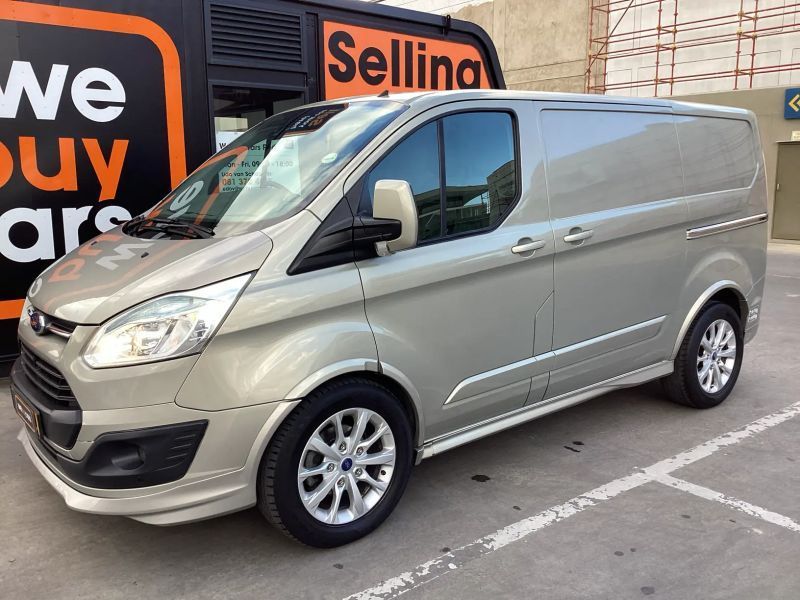 Vanamibia 2015 Ford Transit Custom 2.2tdci Ambiente SWB (92 KW) Panel Van for ...