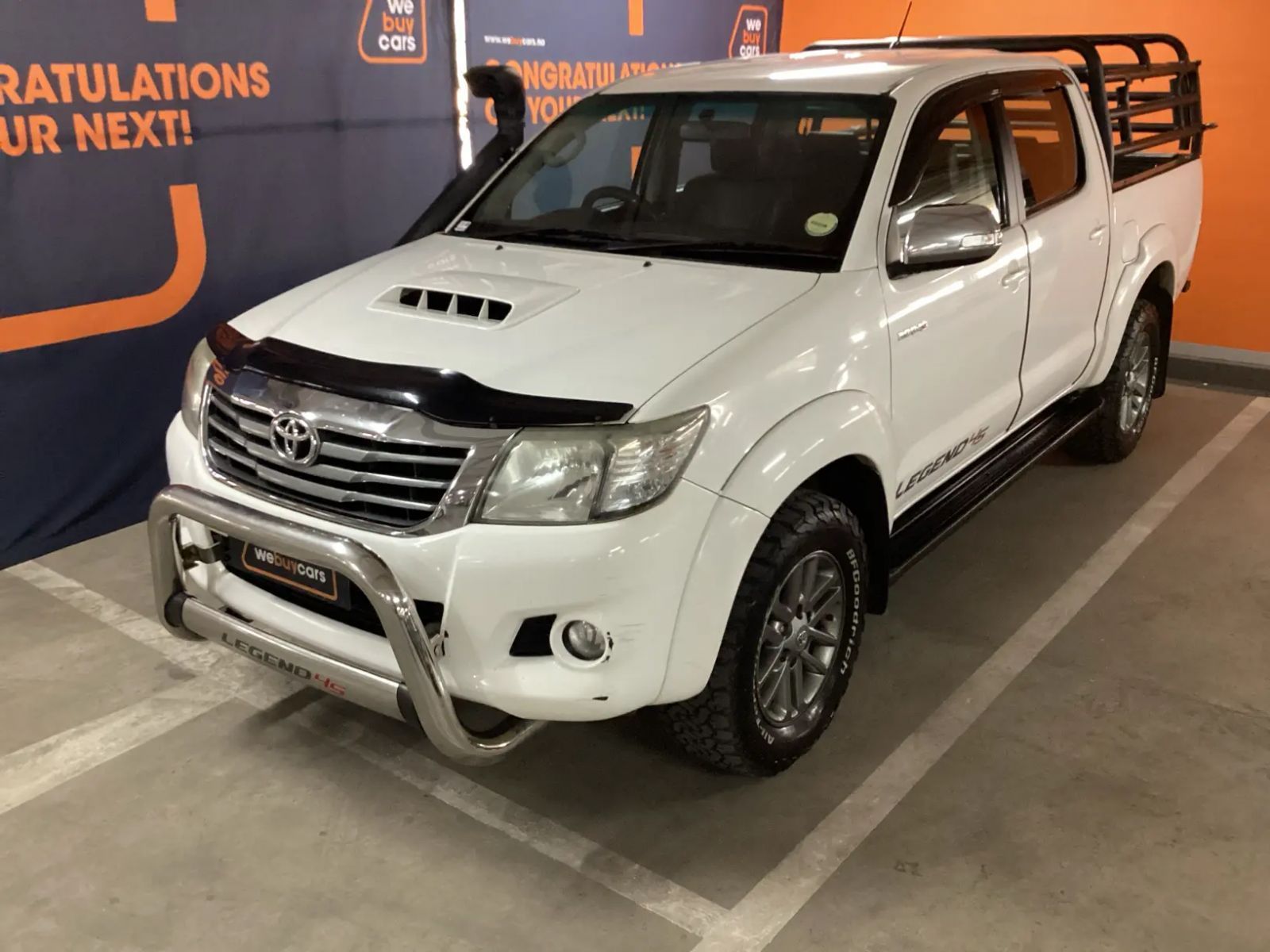 Toyota Hilux 3.0 D-4d Legend 45 4x4 Pick Up Double Cab in Namibia