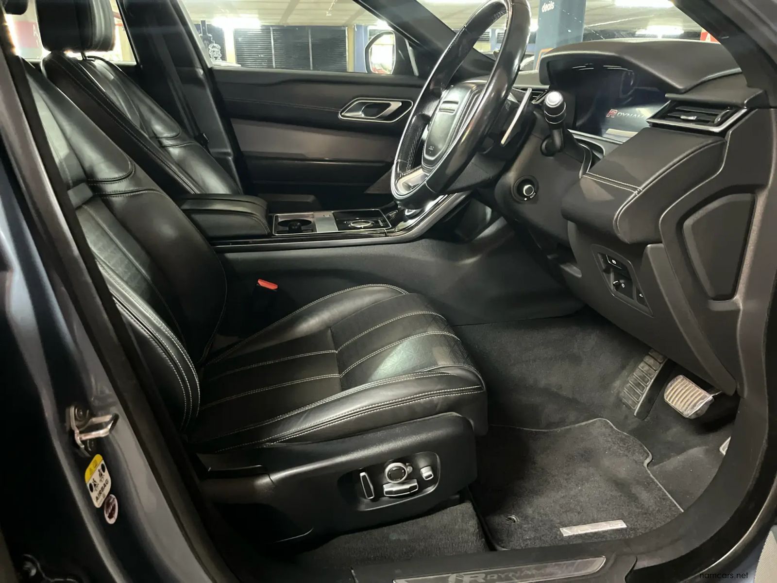 2019 Land Rover Range Rover Velar 2.0T HSE (P250) photo