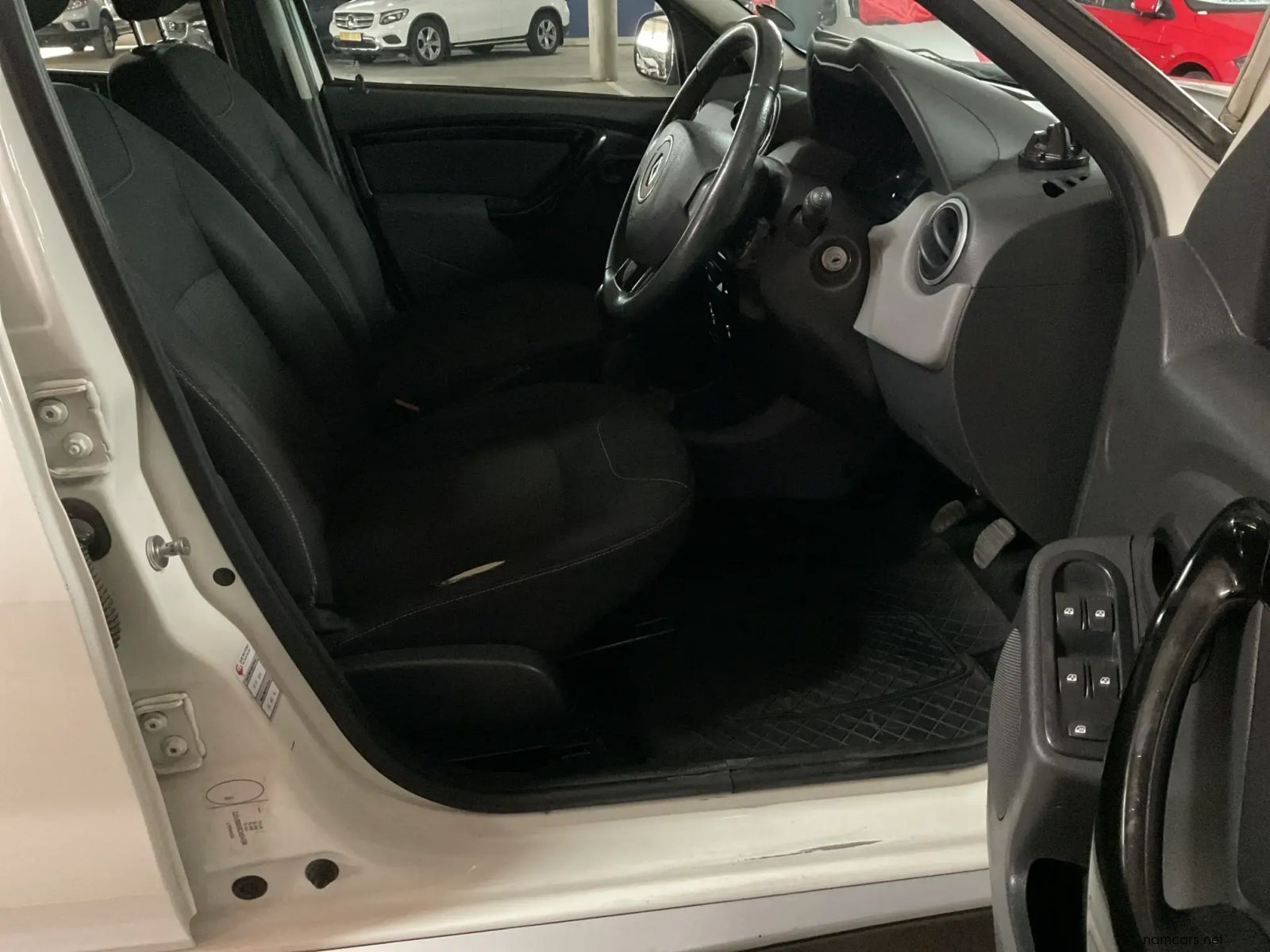 2014 Renault Duster 1.6 Dynamique photo