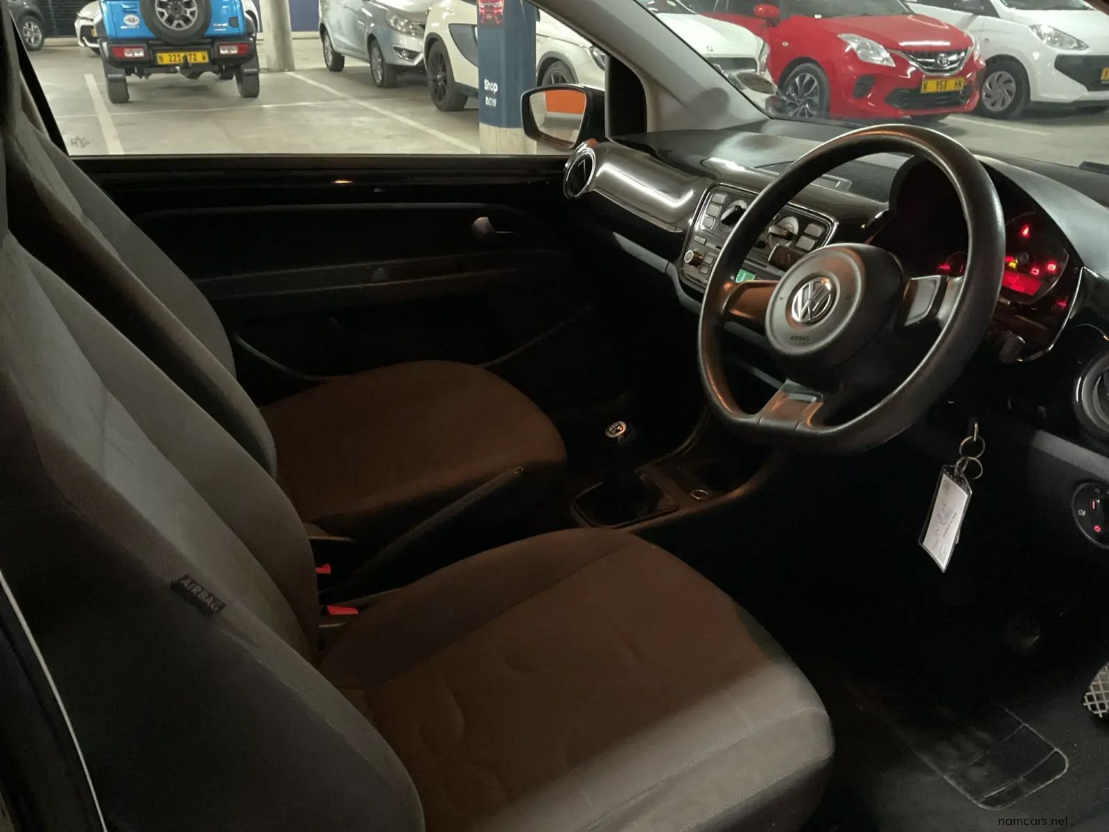 2015 Volkswagen Up Move UP! 1.0 3-Door photo