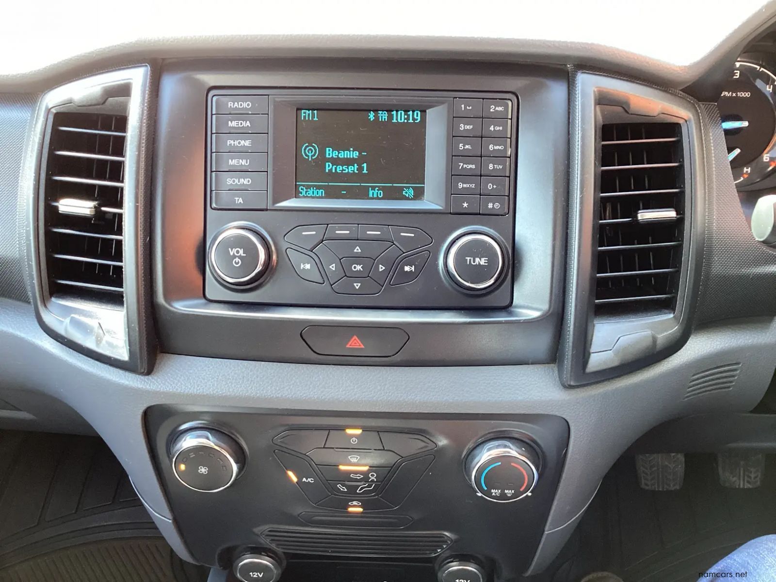 2017 Ford Ranger 2.2tdci XL 4x4 D/C P/U photo