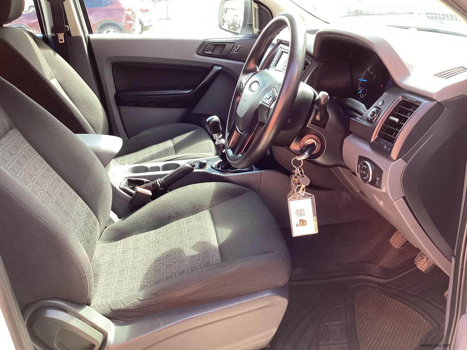 2017 Ford Ranger 2.2tdci XL 4x4 D/C P/U photo