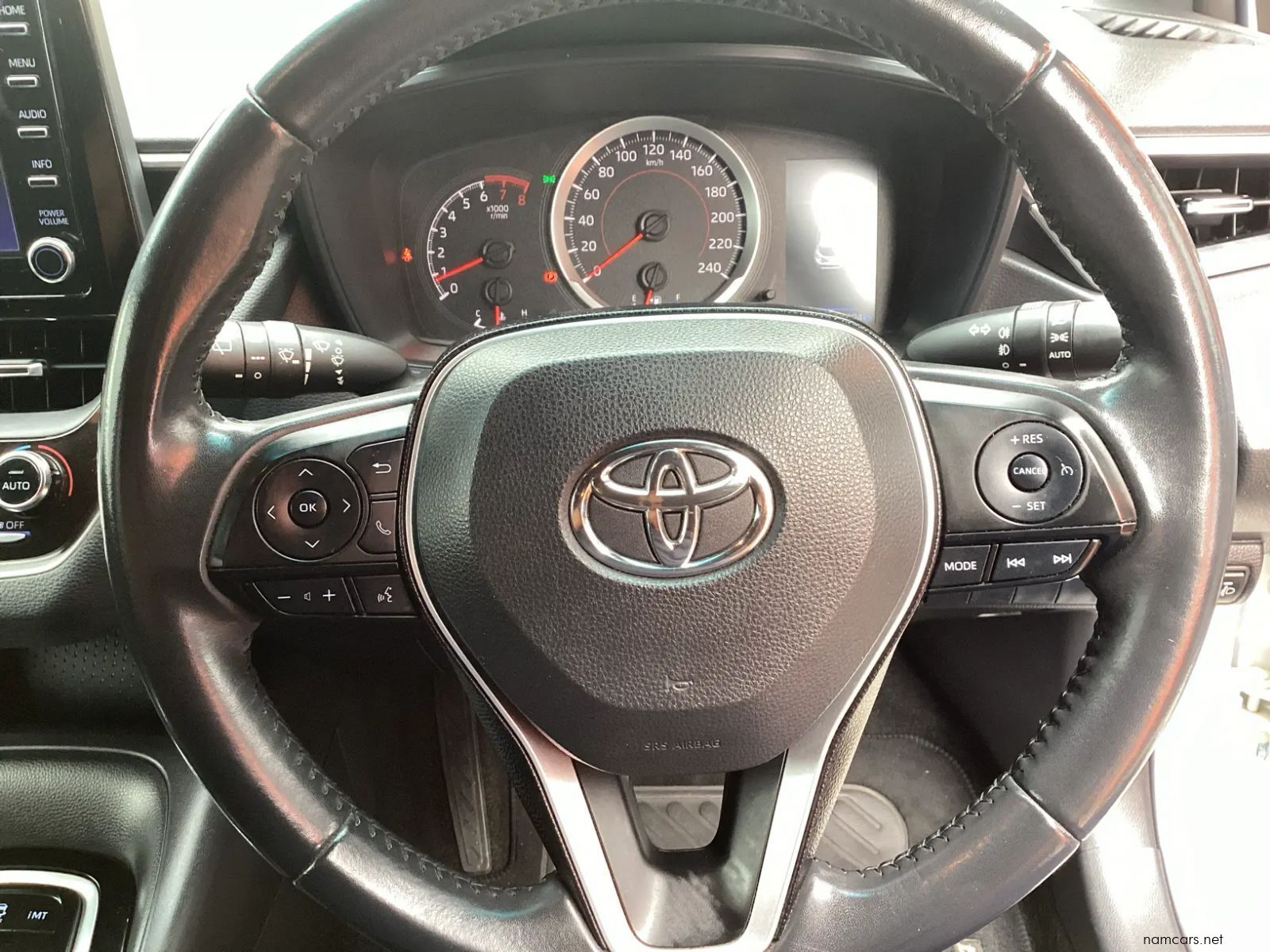 2020 Toyota Corolla 1.2T XS (5dr) photo