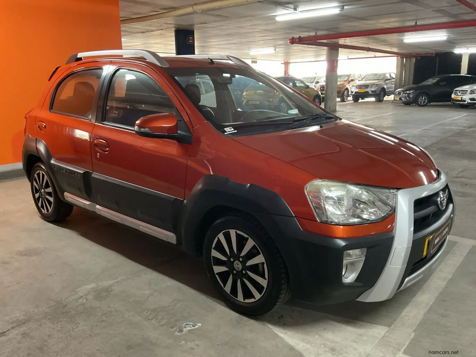 2016 Toyota Etios Cross 1.5 XS 5-Door photo