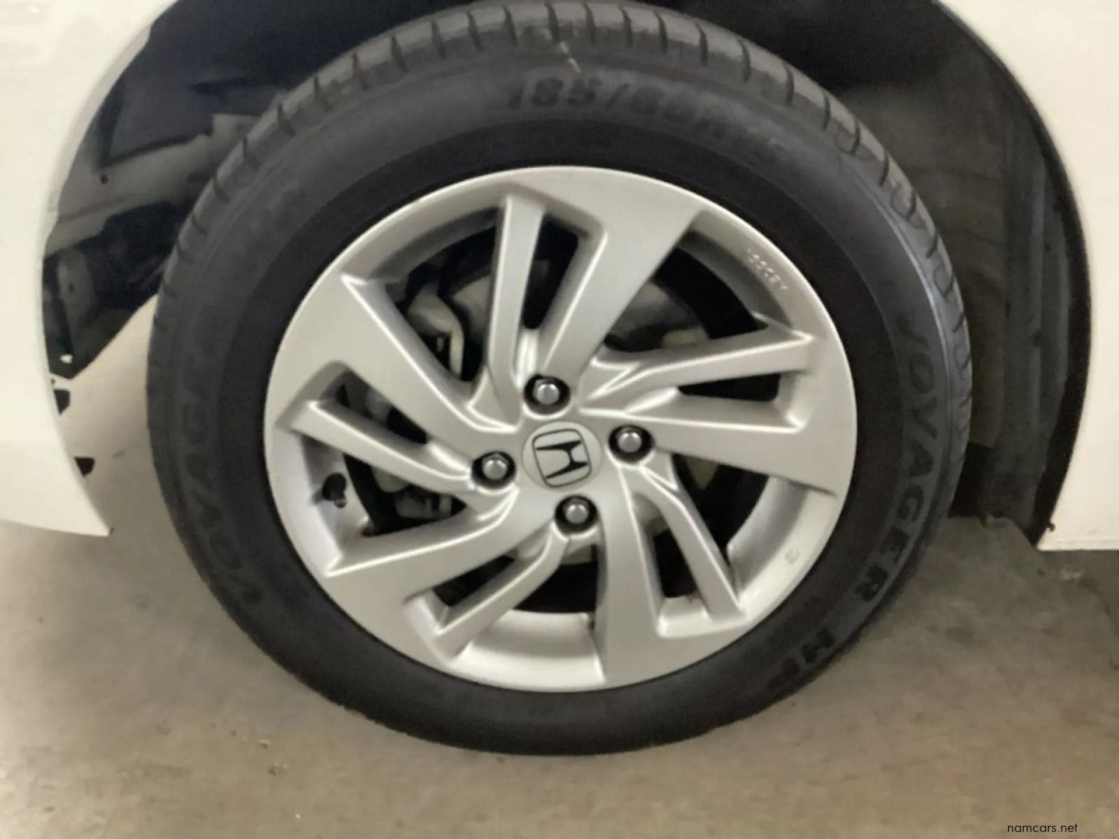 2015 Honda Jazz 1.5 Elegance photo