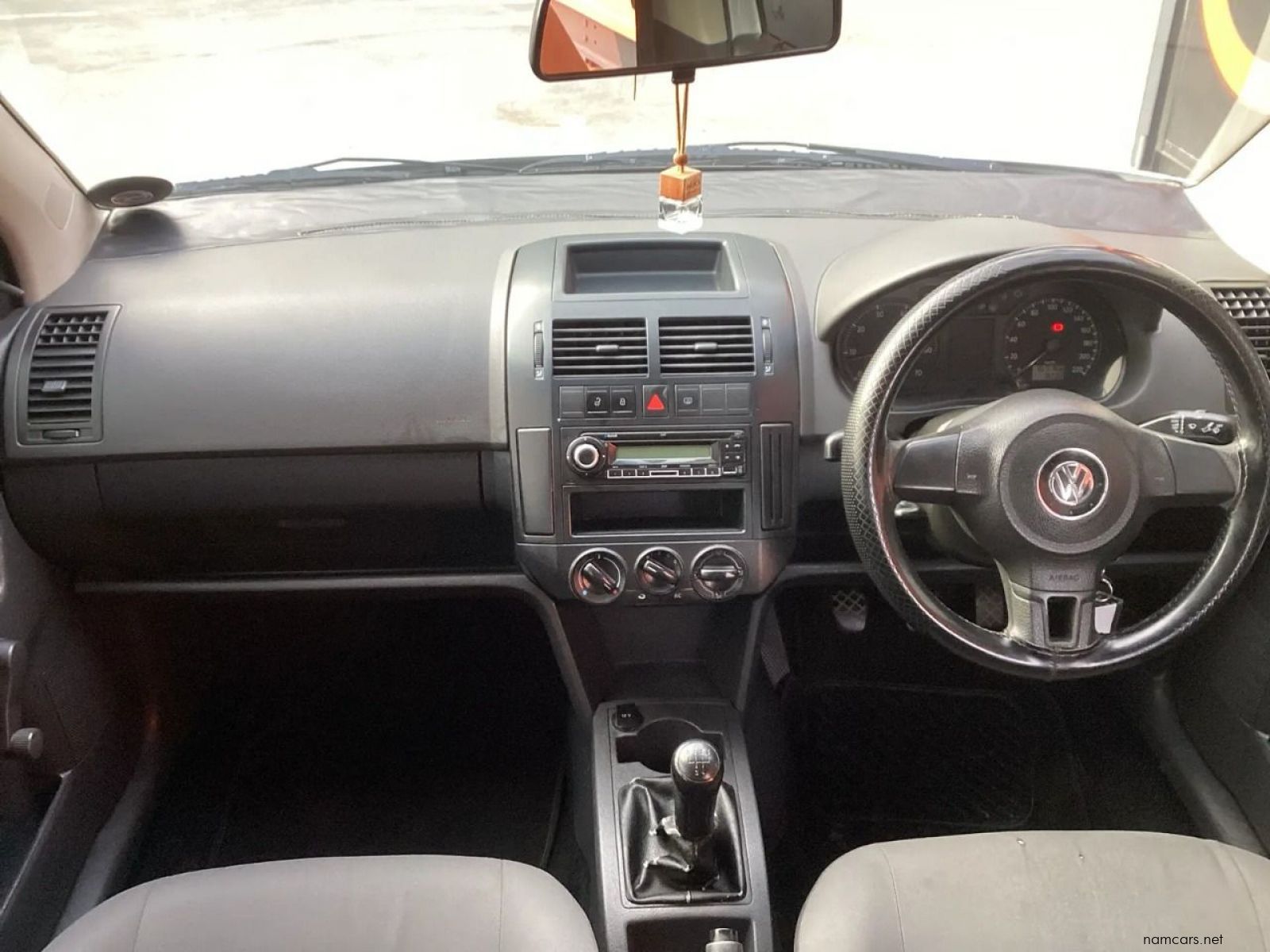 2012 Volkswagen Polo Vivo 1.6 Trendline photo