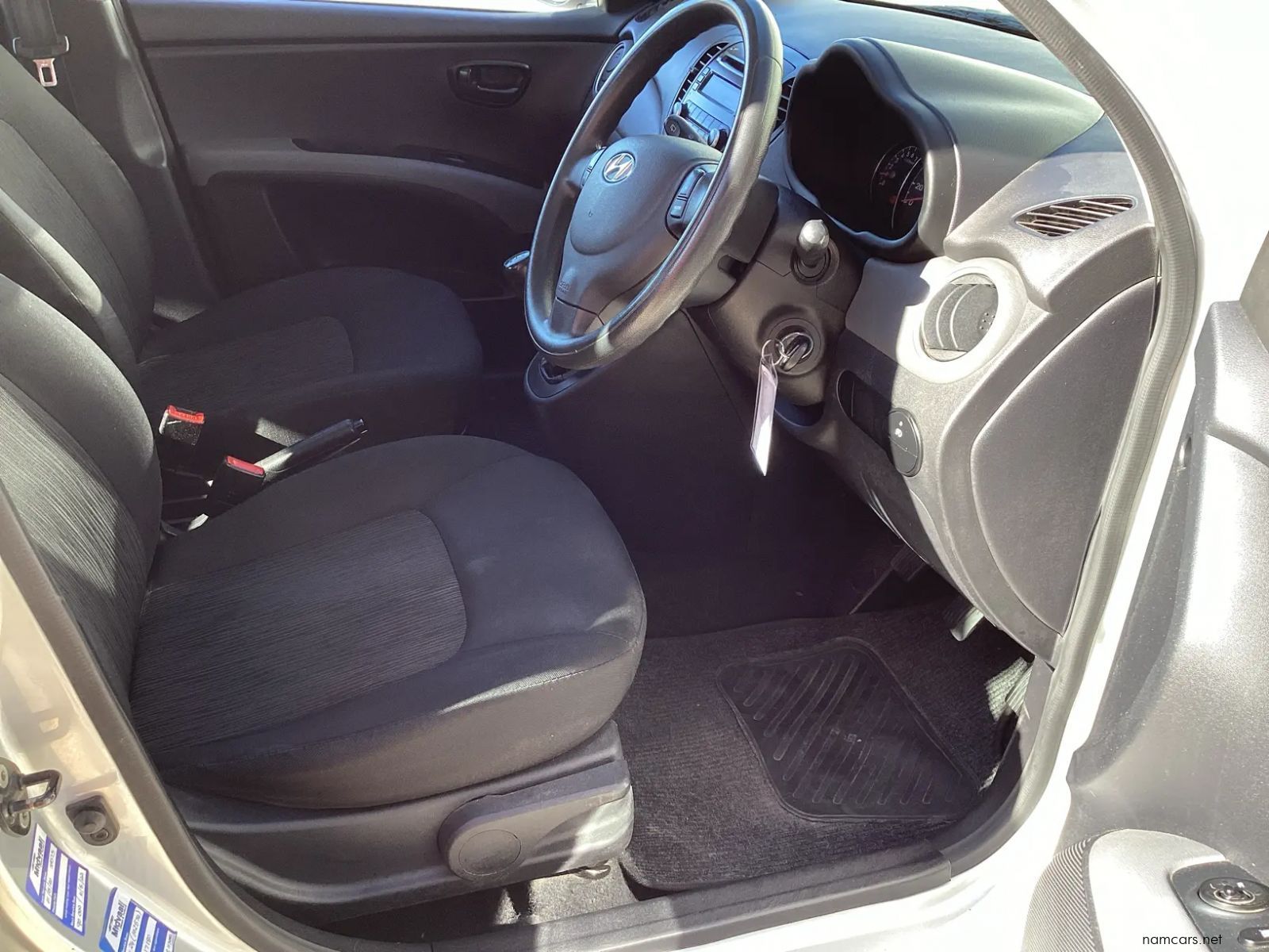 2014 Hyundai i10 1.25 Gls/fluid photo