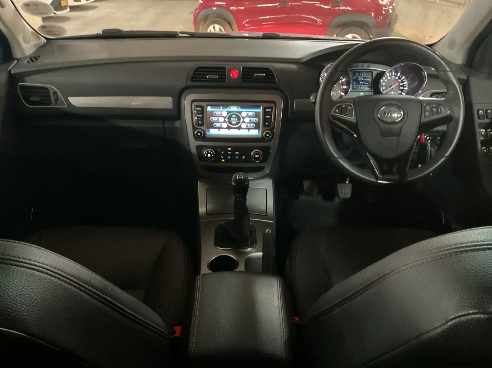 2023 JAC T6 2.0vvt LUX Pick Up Double Cab pictures