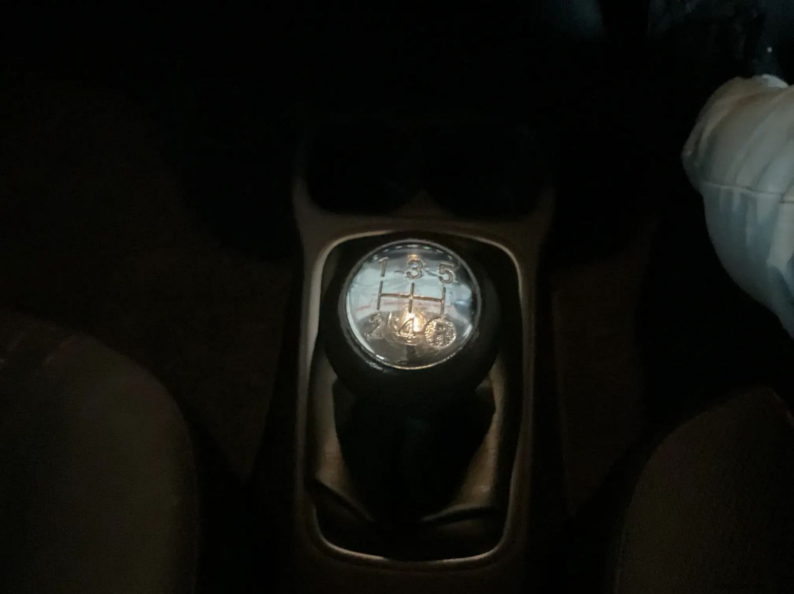 2021 Toyota Agya 1.0 pictures