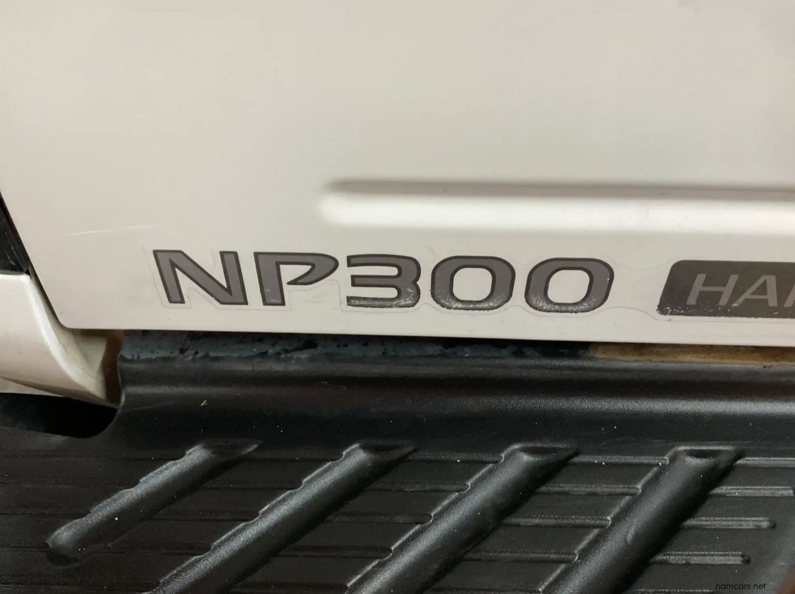 2019 Nissan Hardbody Np300 2.5 TDI 4x4 Pick Up Double Cab pictures